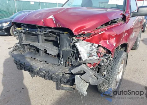 2015 Ram 1500 Express из США, поврежденный, VIN 3C6JR7AT3FG612300